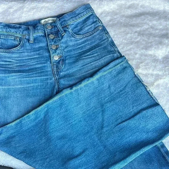 Madewell - Picture 1 of 4